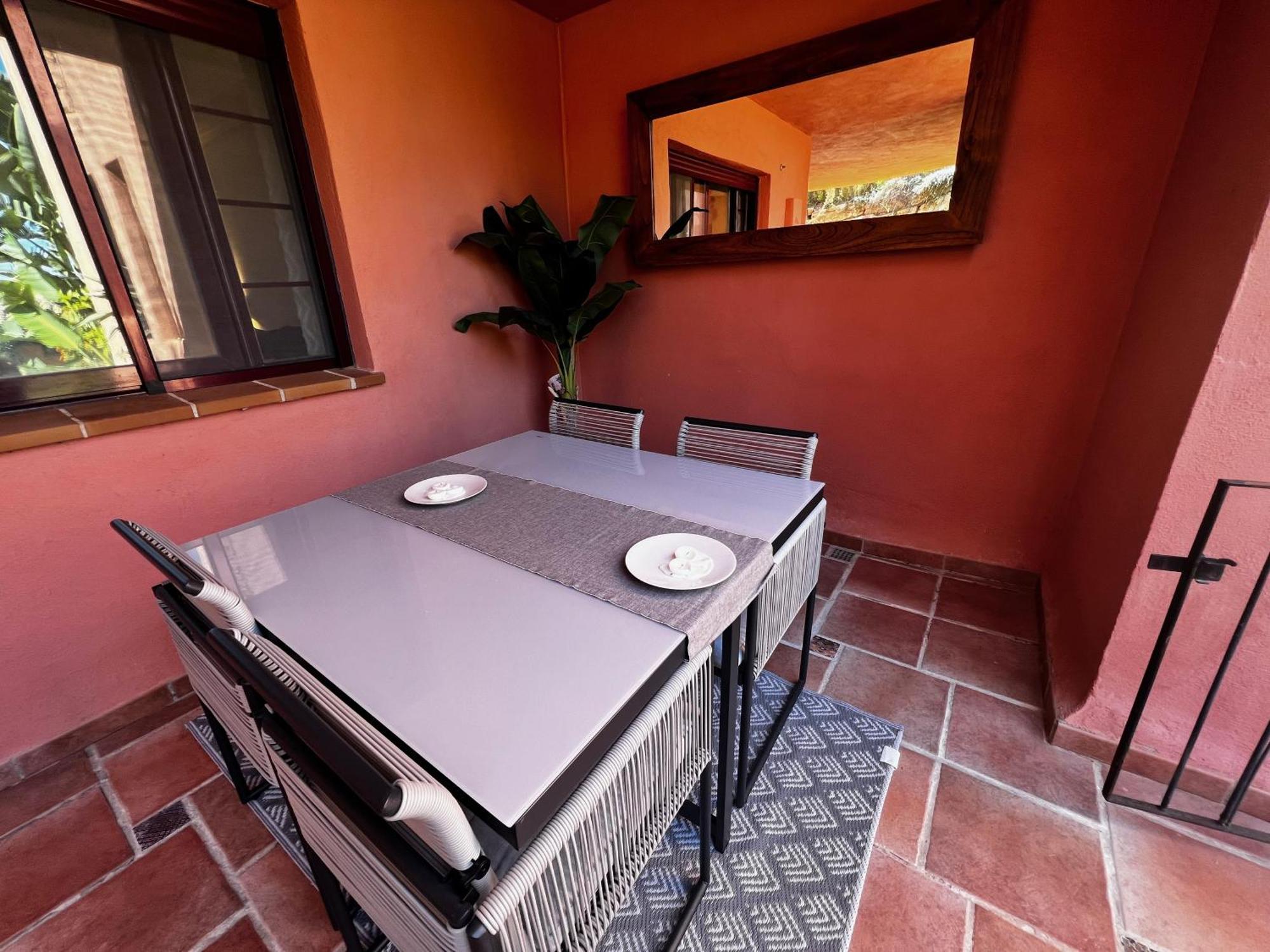 Casa De La Calma, Beautiful Apartment In El Soto Ojen Exterior photo