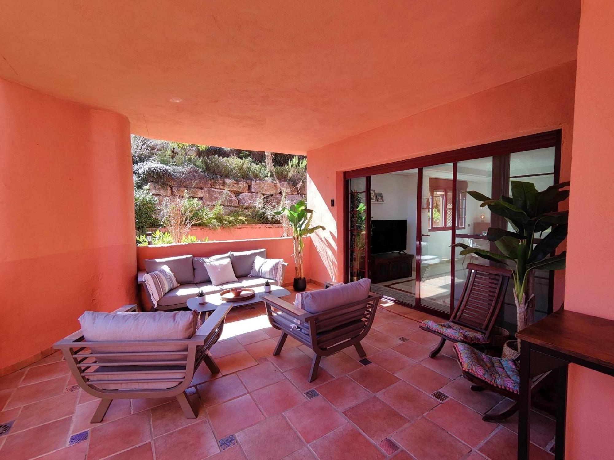 Casa De La Calma, Beautiful Apartment In El Soto Ojen Exterior photo