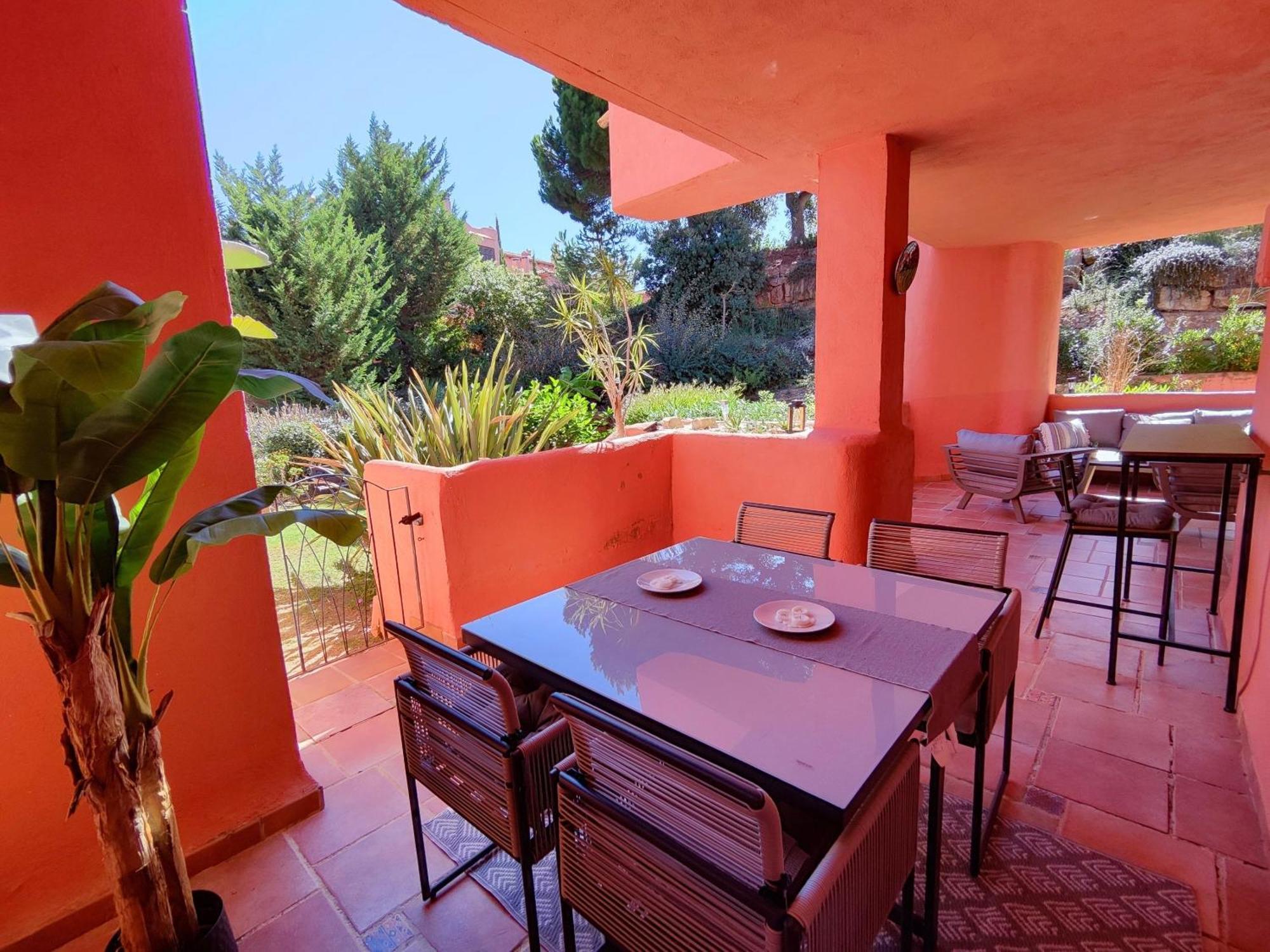Casa De La Calma, Beautiful Apartment In El Soto Ojen Exterior photo